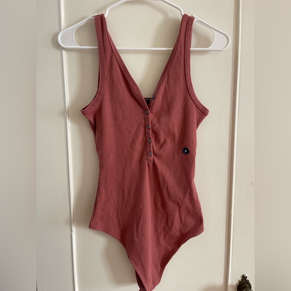 Rose/mauve colored bodysuit - Picture 1 of 2